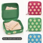 Compact Zip Pouch for Daily Essentials — Random Design – detail