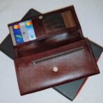 Classic Foldover Clutch Wallet – detail